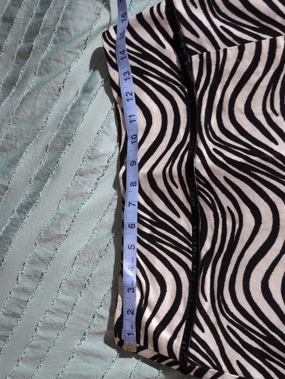 Size 8 Telluride Clothing Co. Zebra Print Skirt - Picture 6 of 7
